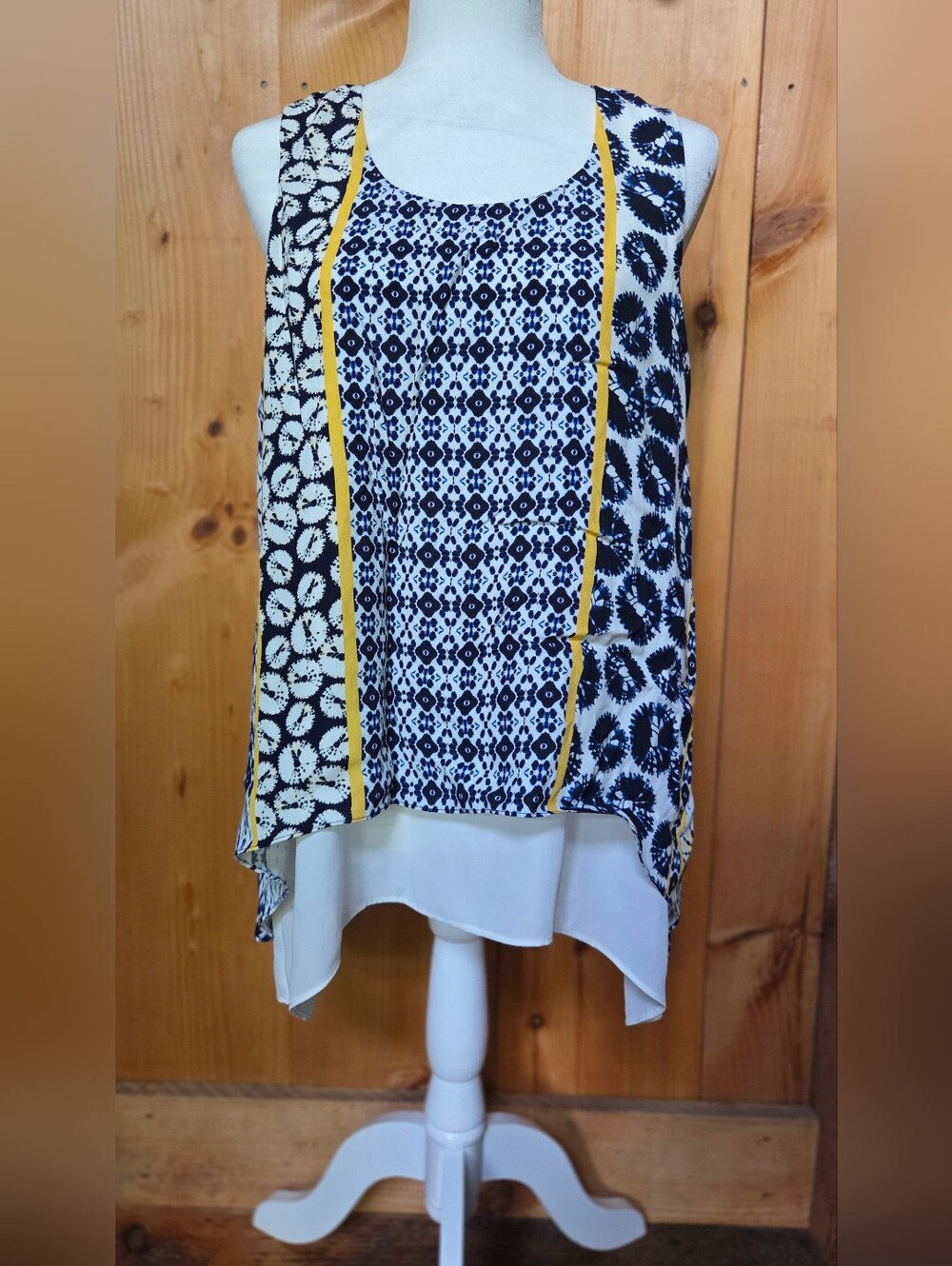 Karen Kane Black, Medium, Navy Blue, White & Yellow Mixed-Print Sleeveless Tunic